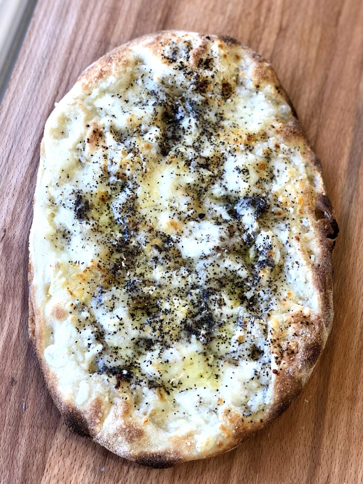Cacio e Pepe Pinsa Recipe