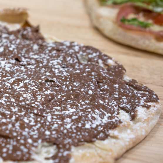 pinsa nutella roman pizza